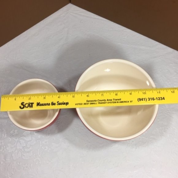 Two Festive Santa Bowls - Picture 3 of 6